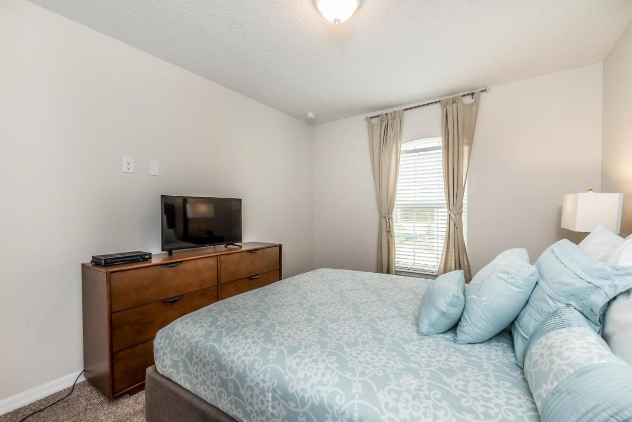 Solara Resort Townhome, 15 Minutes From Disney Кіссіммі Екстер'єр фото